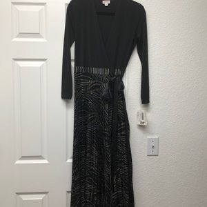 LuLaRoe DeAnne Wrap Dress